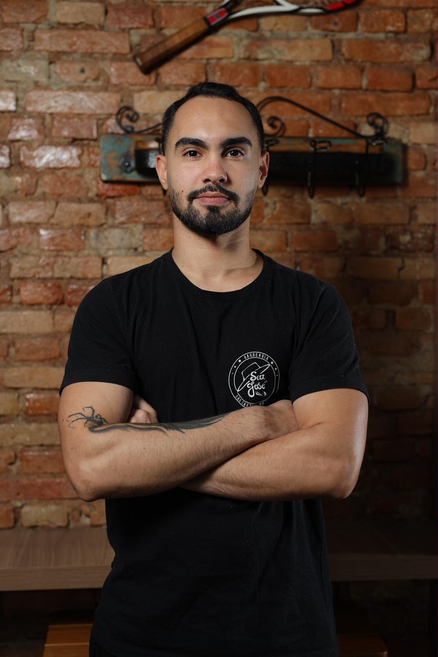 Wesley, Barber da Barbearia Seu José